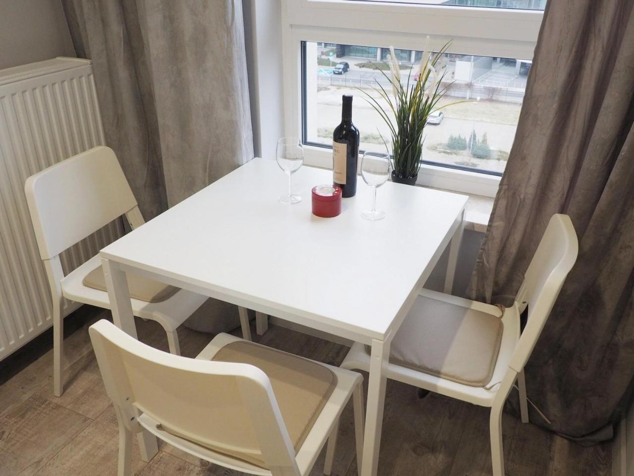 Sunapart A 182 Varsovia Exterior foto